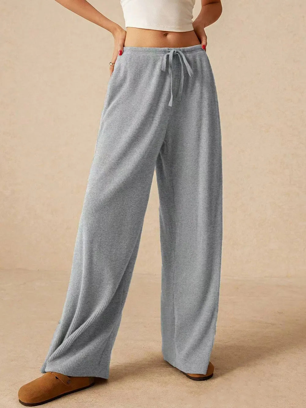 Pantalón de Pata Ancha de Canelé con Cordón y Bolsillos – Mujer