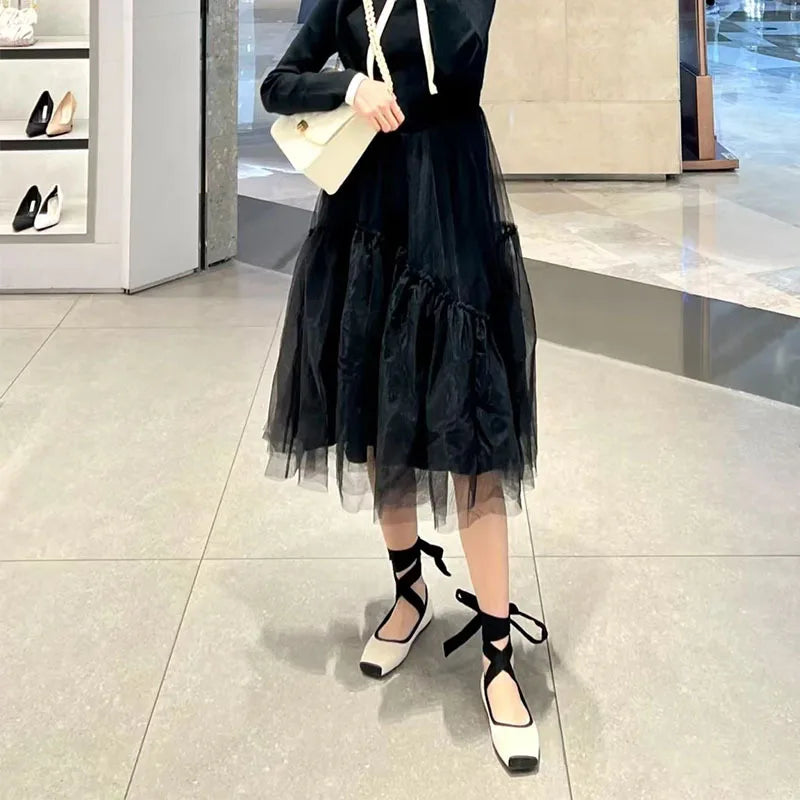 Fashion Classic Ballet Shoes Lace Up Ballet Shoes Women Square Toe Flower Women Flats Elegant Valentine Shoes