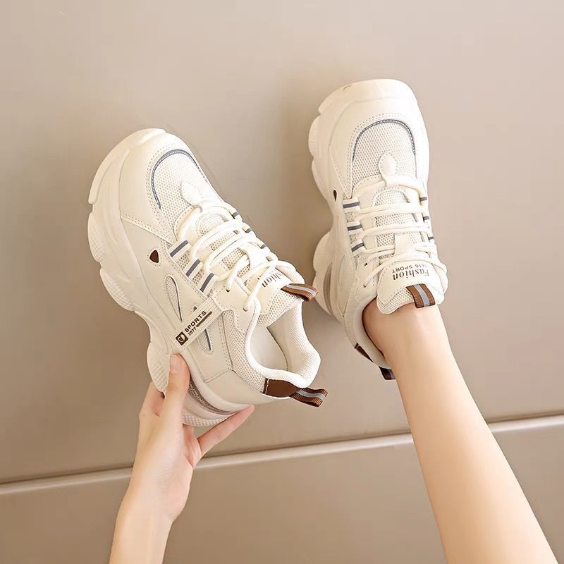 Zapatillas de cuero con suela gruesa y amortiguación - Mujer