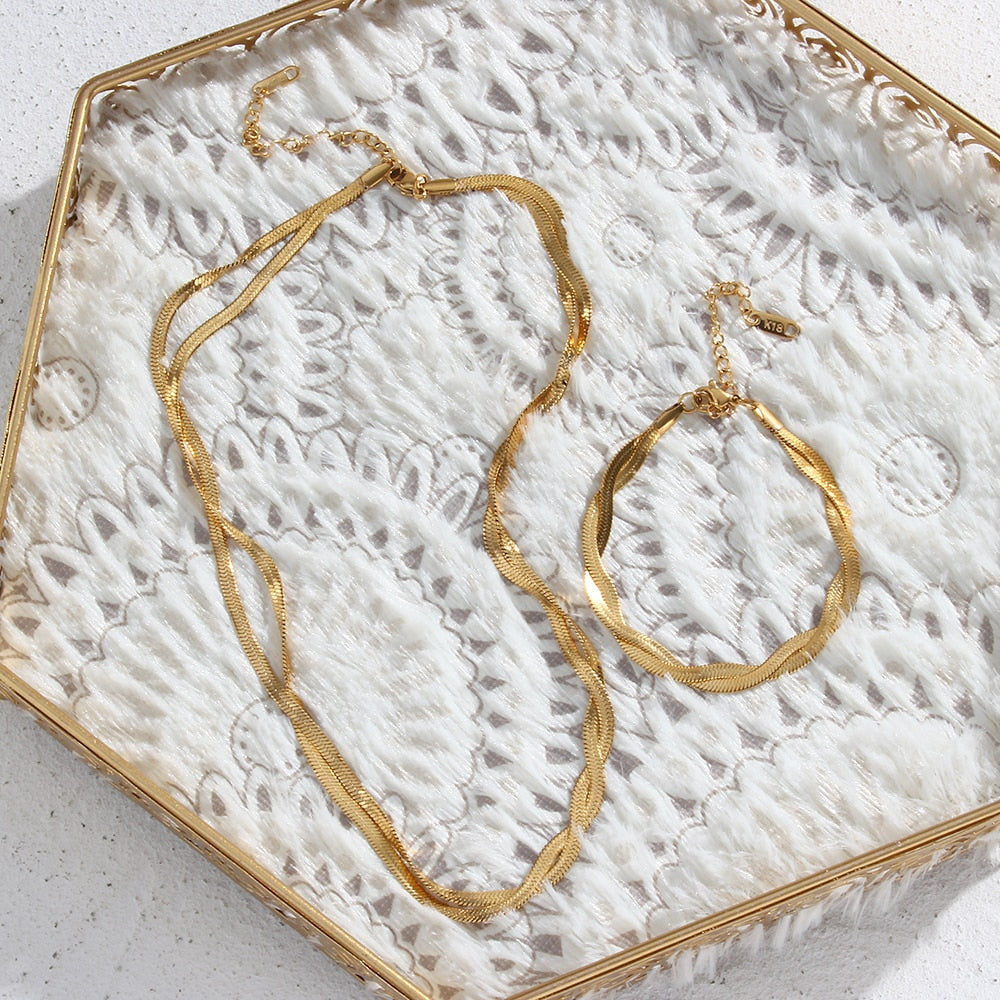 Collar y Pulsera de Cadena Espiga Chapados en Oro 18k – Acero Inoxidable Resistente al Agua