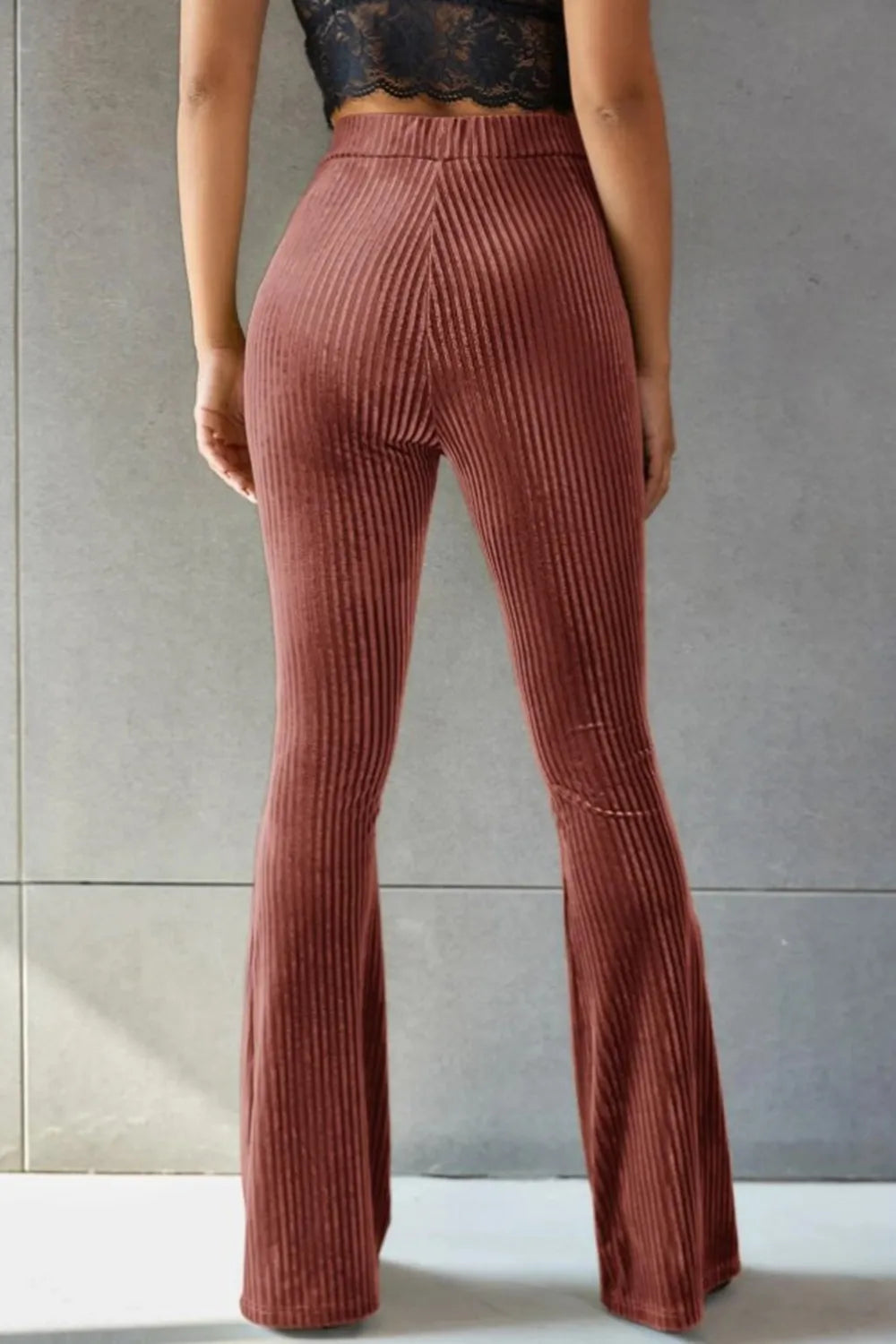 Pantalón Acampanado de Canelé con Talle Alto – Mujer