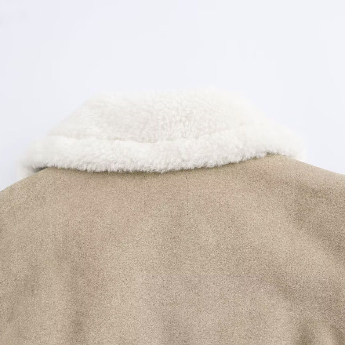 Chaqueta Reversible con Bajo de Canelé y Cremallera – Mujer