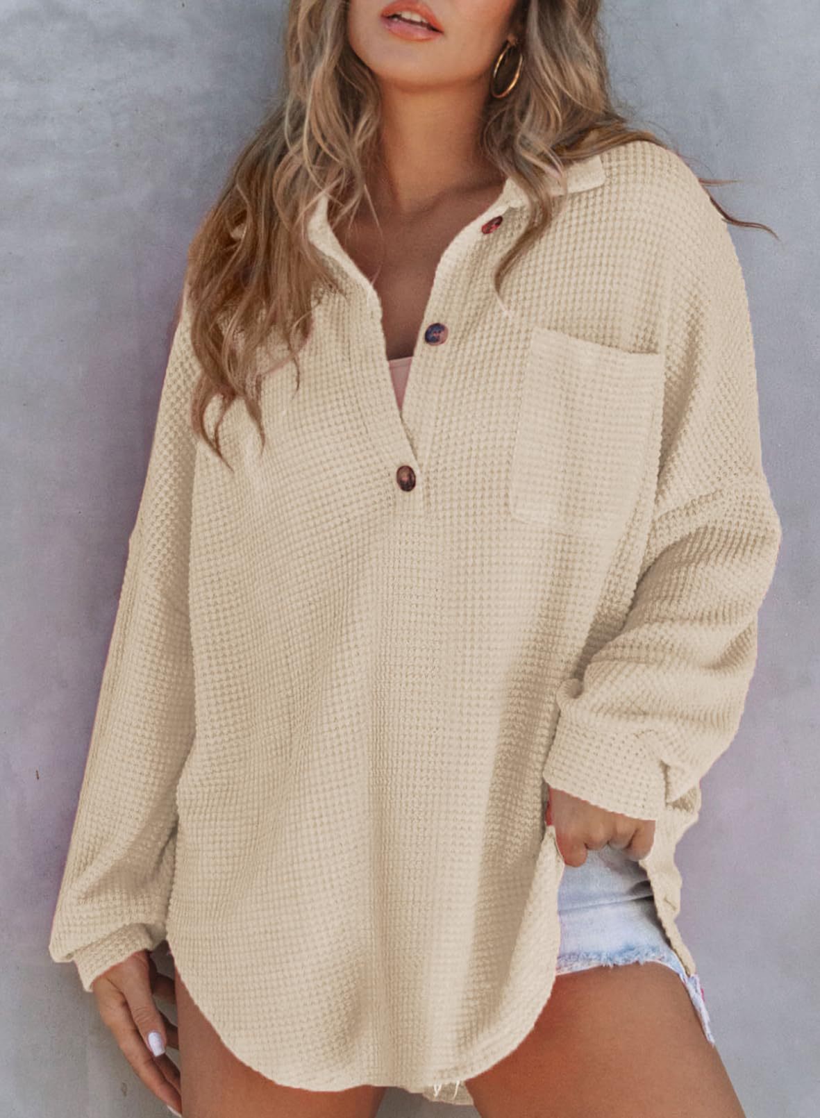 Top de Punto Waffle con Cuello Vuelto y Cinturilla – Mujer