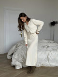 Conjunto de Punto Holgado para Mujer - Cárdigan con Botones Estilo Europeo + Falda Recta
