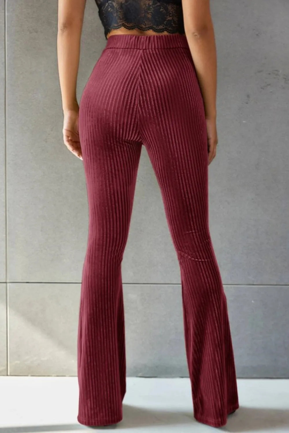 Pantalón Acampanado de Canelé con Talle Alto – Mujer