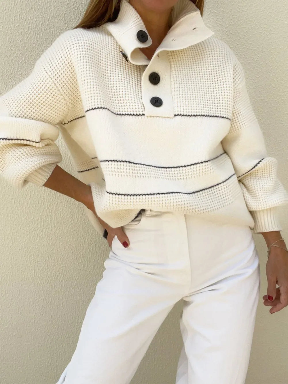 Jersey de Punto Waffle con Botones en el Cuello – Mujer