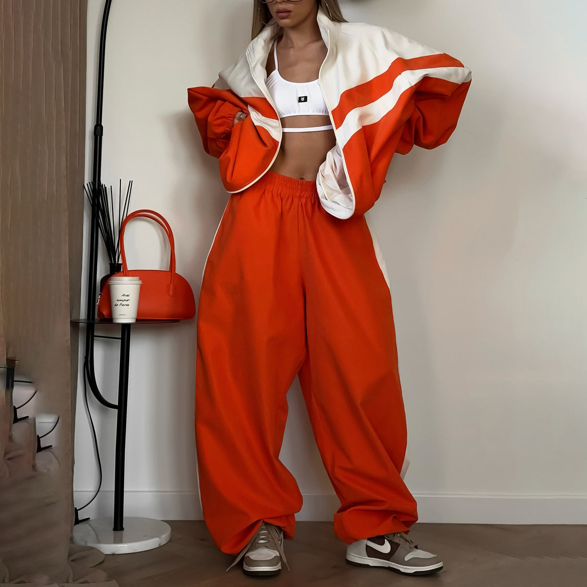 Conjunto Deportivo de Dos Piezas con Rayas en Contraste - Mujer